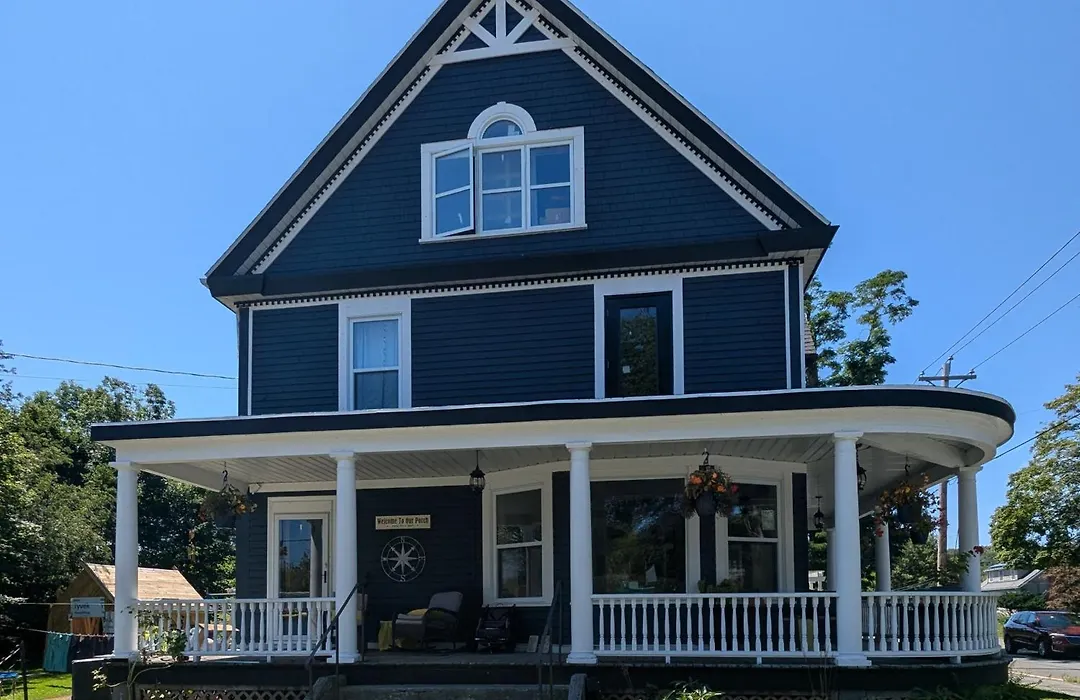 Rose & Thistle B&B Lunenburg-1